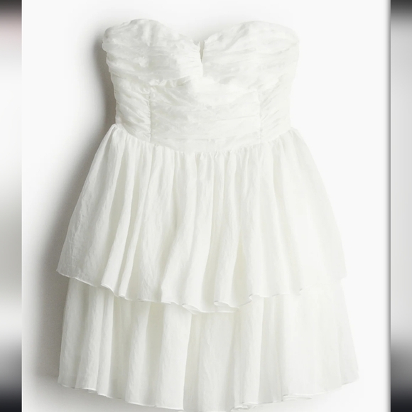 H&M White Bandeau Dress With Flared Skirt Size Medium - Picture 4 of 11